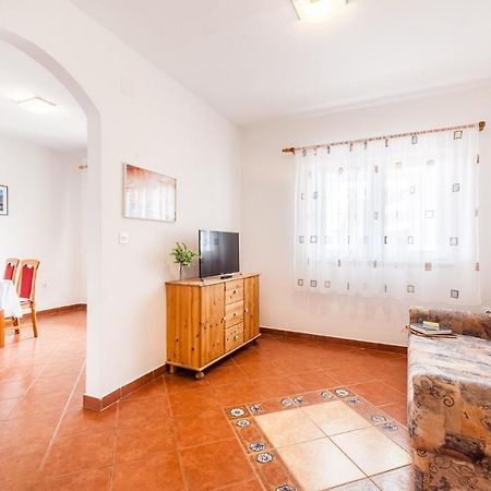 Ferienhaus Rajka Kustići Exteriör bild