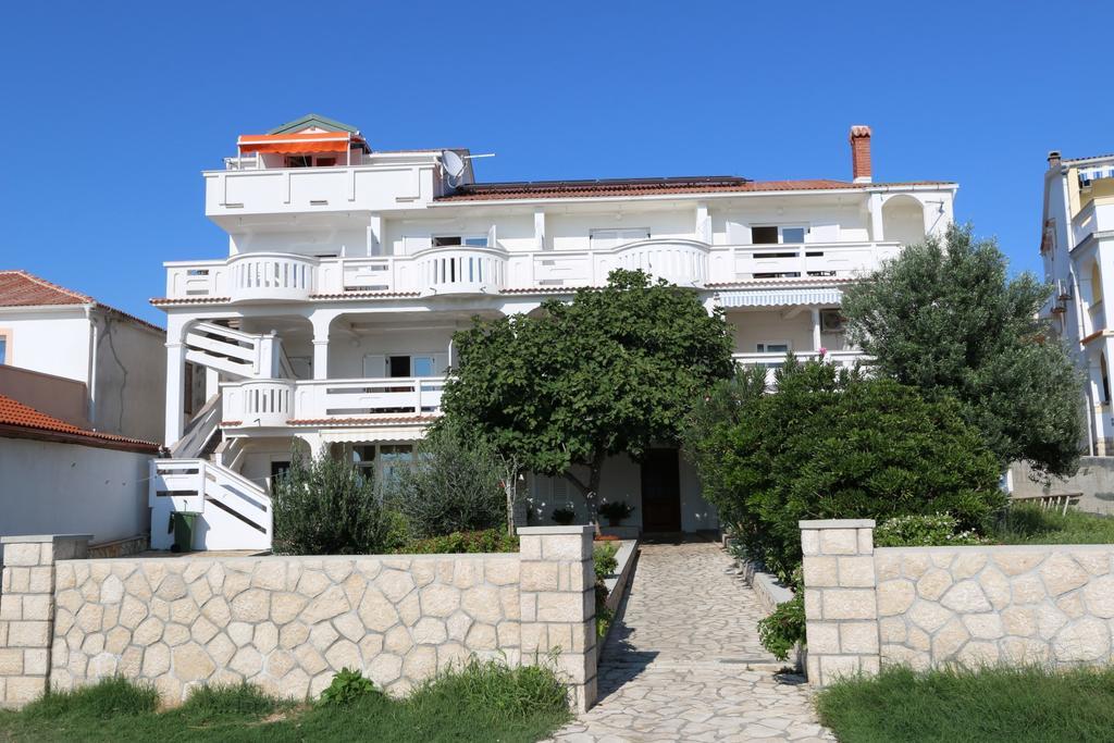 Ferienhaus Rajka Kustići Exteriör bild